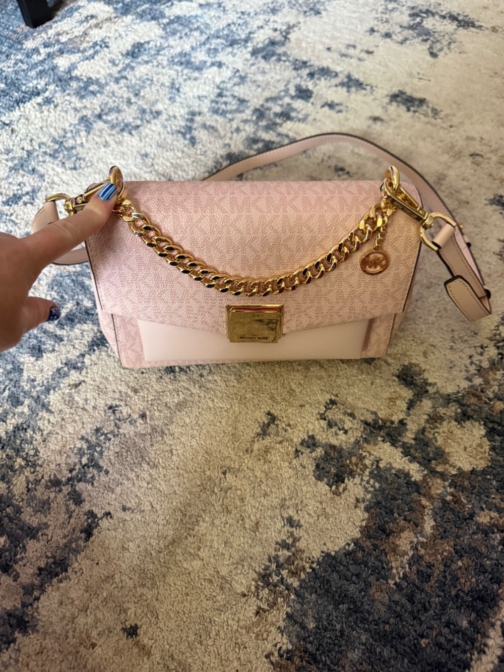Michael kors purse